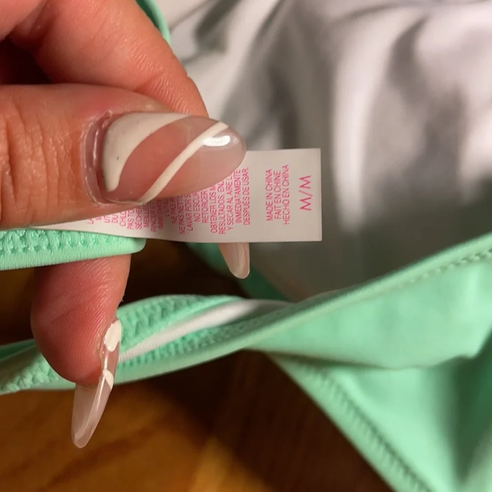 VICTORIAS SECRET BIKINI TOP - Picture 5 of 5